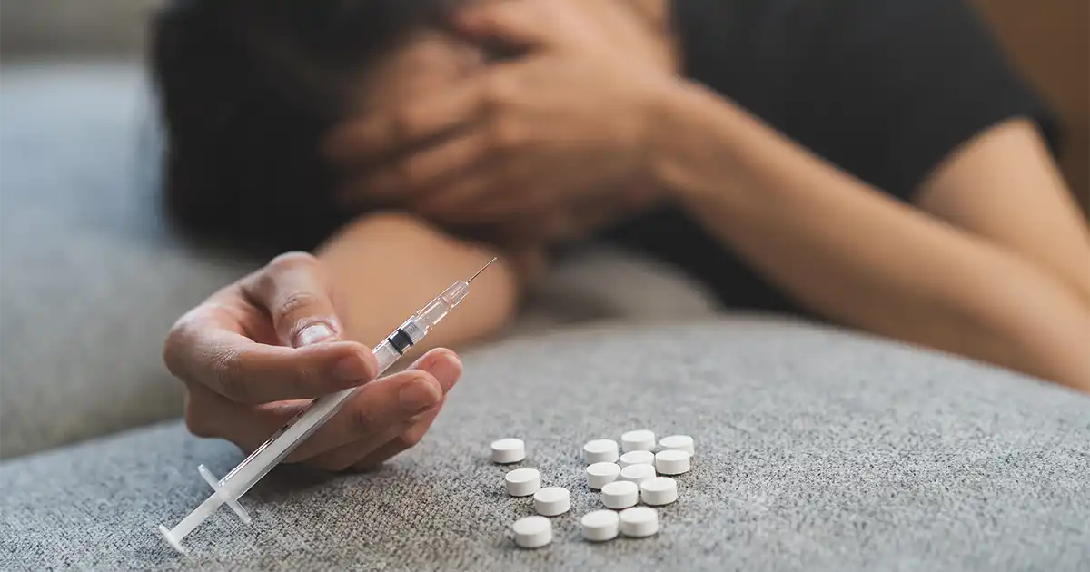 Un seguro de vida cobre o suicidio? Condicións e períodos de carencia en 2025