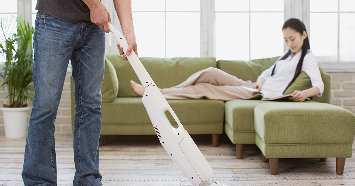 Seguro de vida para coidadores do fogar: como funciona en Galicia